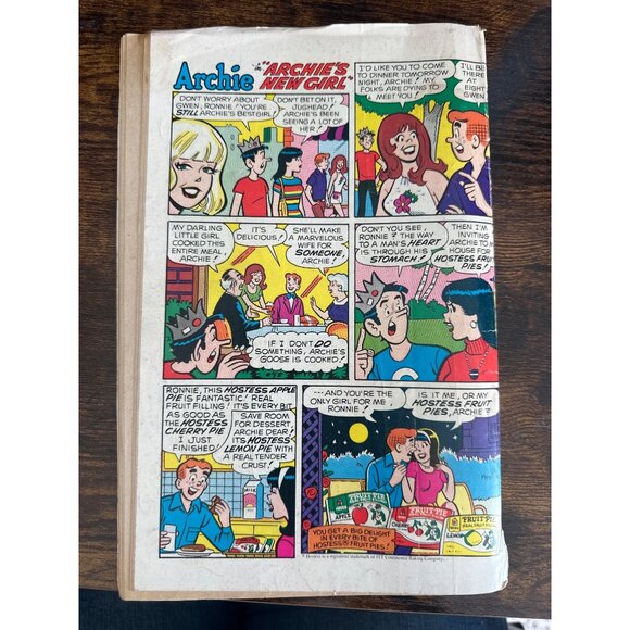 Archie Comics Archie Series No #249 December 1975 Edition Vintage Bagged Boarded - Picture 5 of 6